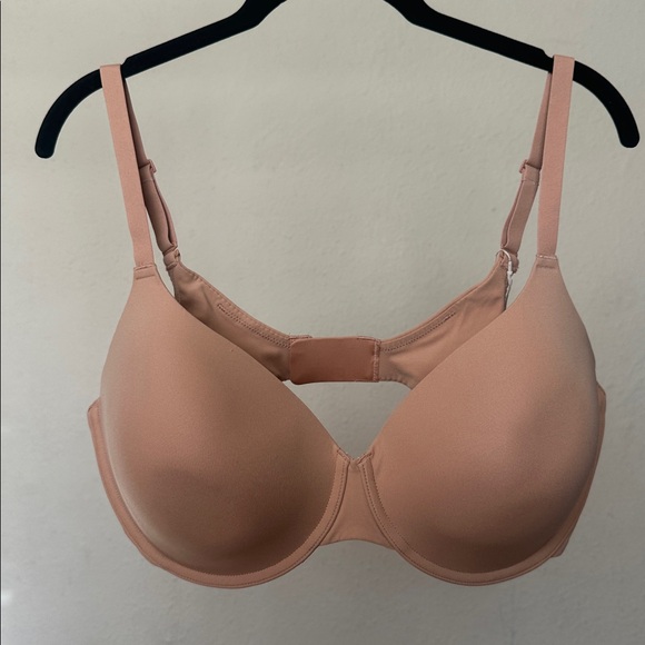 Skims Fits Everybody T-shirt Demi Bra Ochre Size 40D NWT - Picture 2 of 6